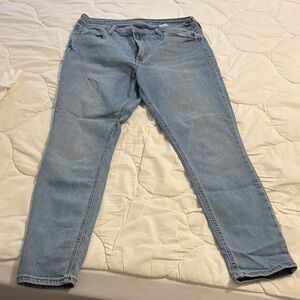 Women's Light Blue Jeans